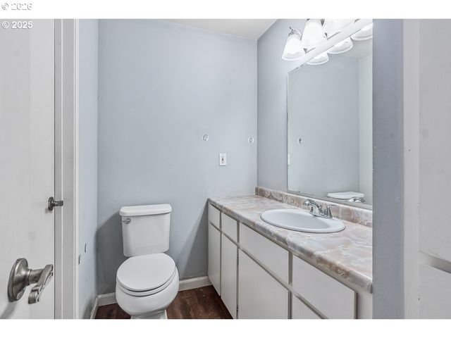 9020 Sw 130TH Ave, Beaverton, OR 97008