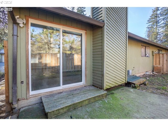 9020 Sw 130TH Ave, Beaverton, OR 97008