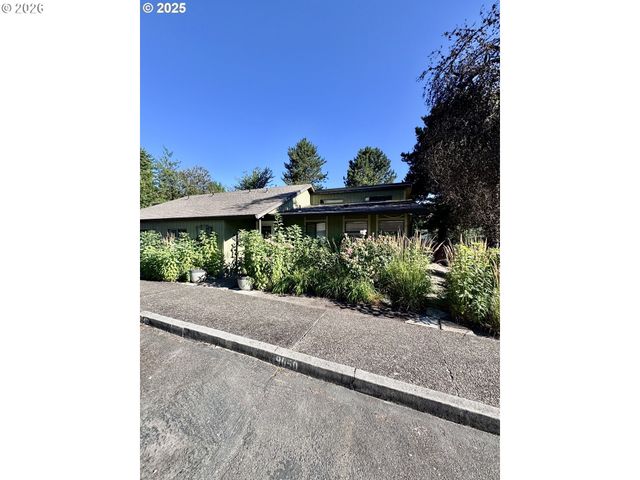 9020 Sw 130TH Ave, Beaverton, OR 97008