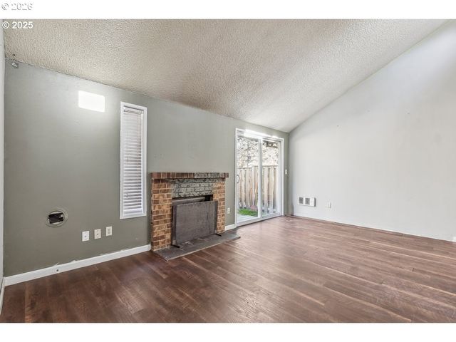 9020 Sw 130TH Ave, Beaverton, OR 97008