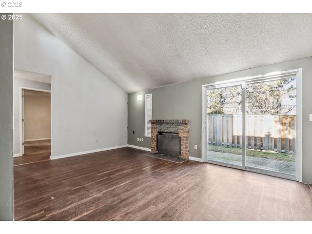 9020 Sw 130TH Ave, Beaverton, OR 97008