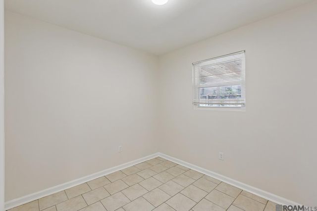 30627 Shannon Dr, Denham Springs, LA 70726
