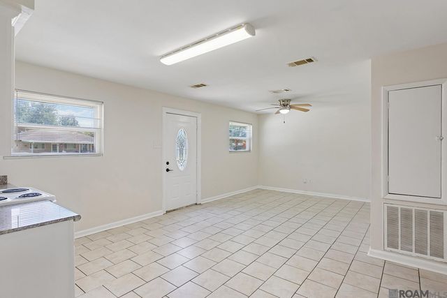 30627 Shannon Dr, Denham Springs, LA 70726