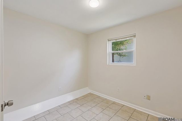 30627 Shannon Dr, Denham Springs, LA 70726