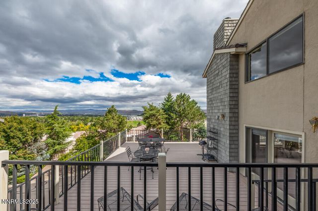 2220 Stone Mountain Circle, Reno, NV 89519