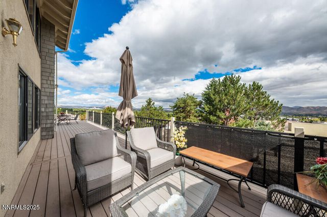 2220 Stone Mountain Circle, Reno, NV 89519