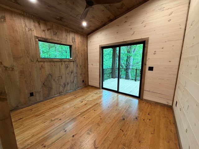 538 Hiawatha Trail, Blue Ridge, GA 30513