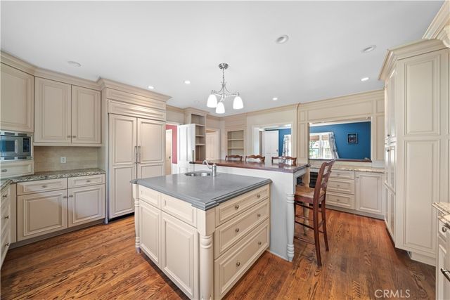 2465 Lorain Road, San Marino, CA 91108