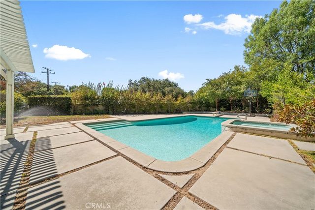 2465 Lorain Road, San Marino, CA 91108