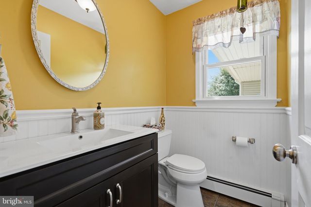 113 GLENWOOD DR, Washington Crossing, PA 18977