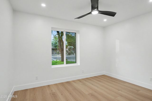 4915 E MARILYN Road, Scottsdale, AZ 85254