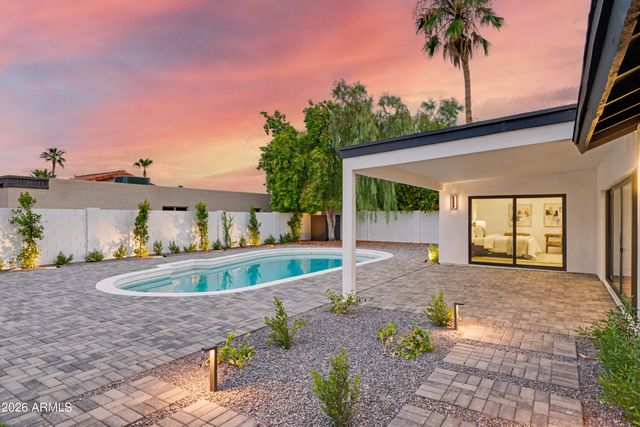 4915 E MARILYN Road, Scottsdale, AZ 85254