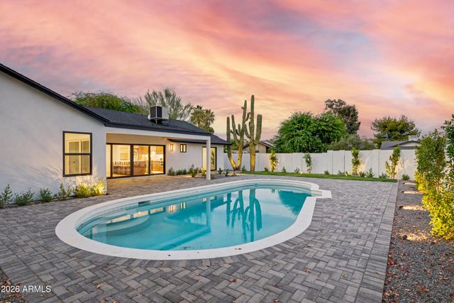 4915 E MARILYN Road, Scottsdale, AZ 85254