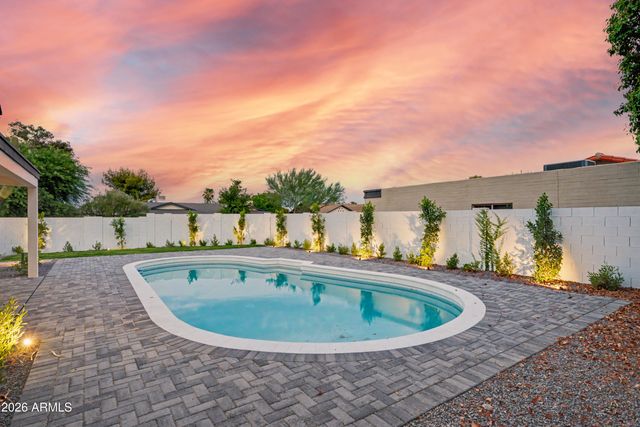 4915 E MARILYN Road, Scottsdale, AZ 85254