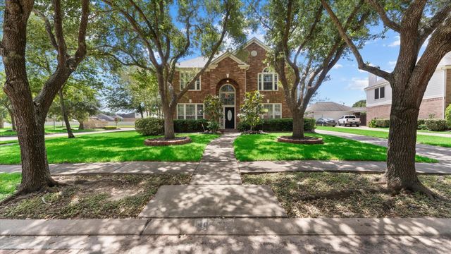 406 Silver Creek Circle, Richmond, TX 77406
