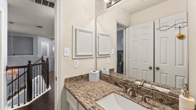 406 Silver Creek Circle, Richmond, TX 77406