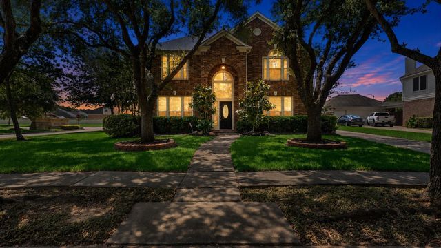 406 Silver Creek Circle, Richmond, TX 77406