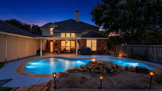406 Silver Creek Circle, Richmond, TX 77406