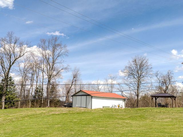 10770 Brown Ridge Road, Morehead, KY 40351