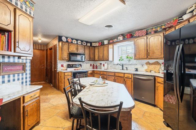19 Canyon Rim Drive, Canyon, TX 79015