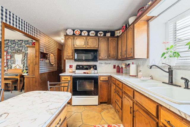 19 Canyon Rim Drive, Canyon, TX 79015