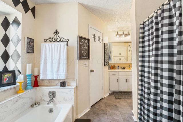 19 Canyon Rim Drive, Canyon, TX 79015