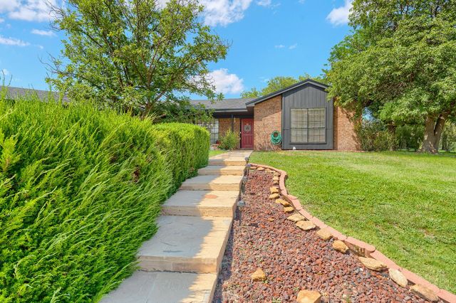 19 Canyon Rim Drive, Canyon, TX 79015