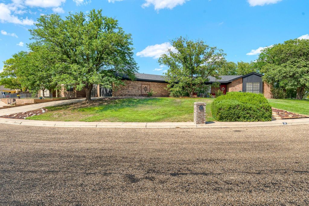 19 Canyon Rim Drive, Canyon, TX 79015