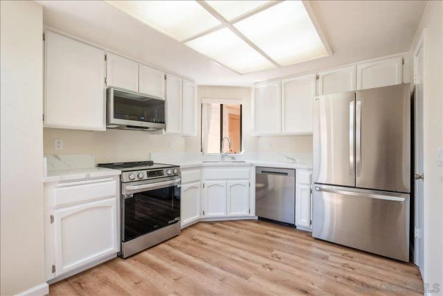 12202 Paseo Lucido D, San Diego, CA 92128