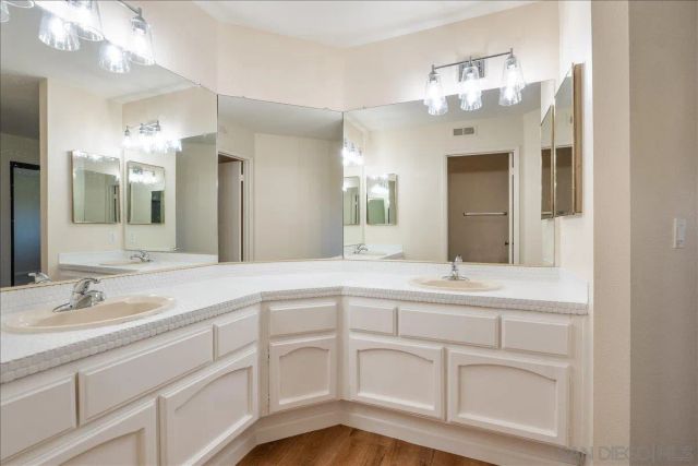 12202 Paseo Lucido D, San Diego, CA 92128