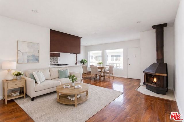 420 Raymond Avenue 12a, Santa Monica, CA 90405