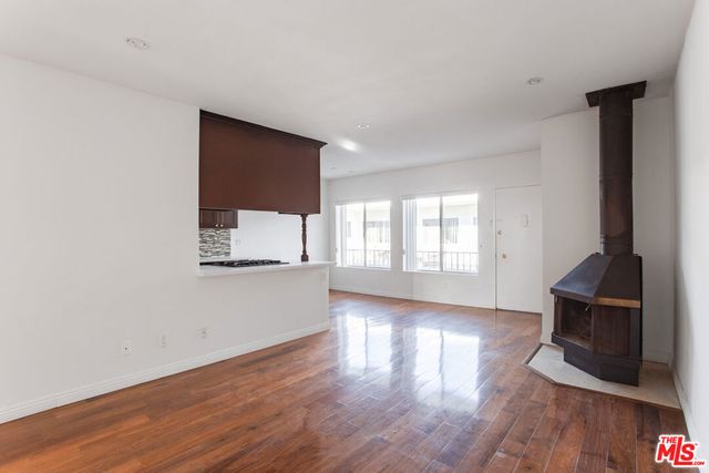 420 Raymond Avenue 12a, Santa Monica, CA 90405