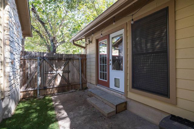 5107 Leralynn ST 201, Austin, TX 78751