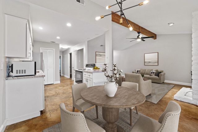 5107 Leralynn ST 201, Austin, TX 78751