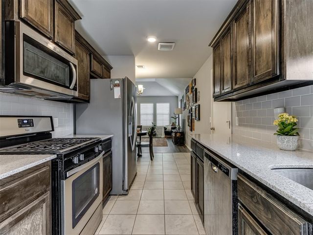 6712 NW 156th Street, Edmond, OK 73013