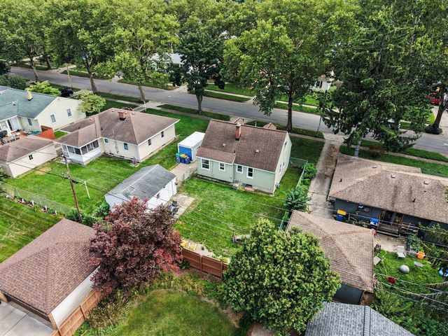 105 Katherine Drive, Grand Rapids, MI 49505