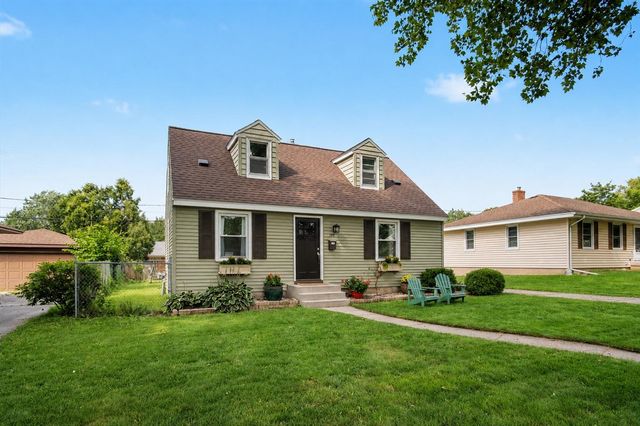 105 Katherine Drive, Grand Rapids, MI 49505