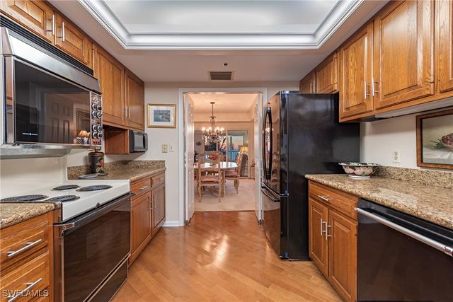 3377 Gulf Shore BLVD N 2A, Naples, FL 34103