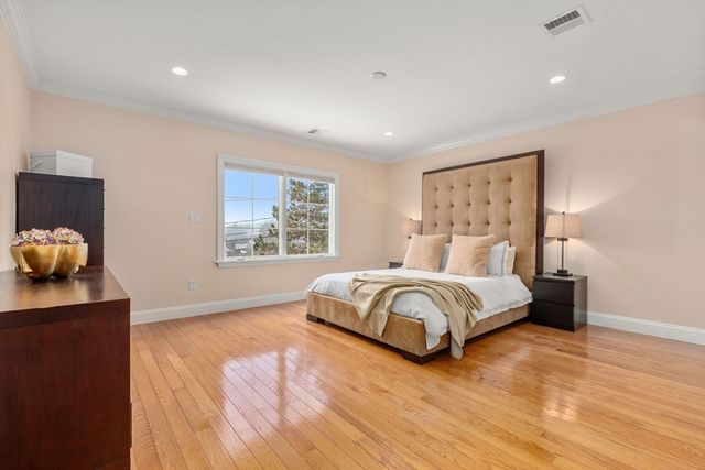 29 Clifton Road, Newton, MA 02459