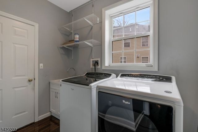 59 Scenic Ct, Hackettstown Town, NJ 07840