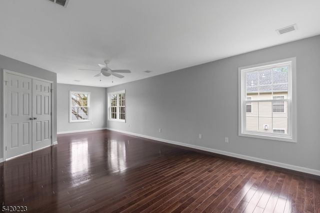 59 Scenic Ct, Hackettstown Town, NJ 07840