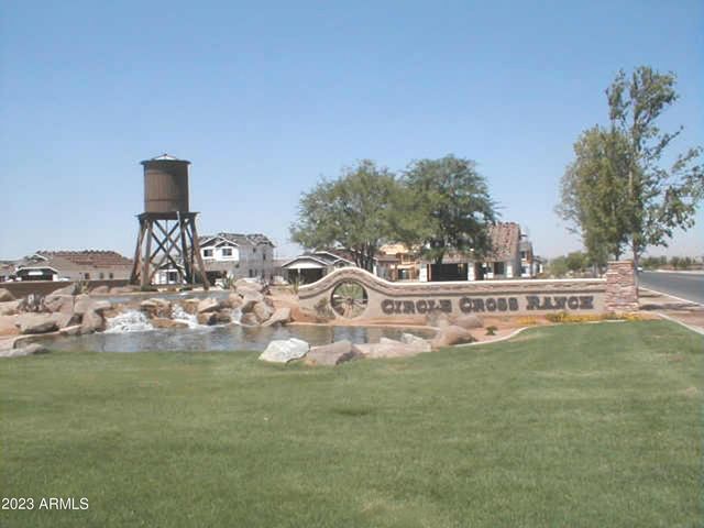 306 W Hereford Drive, San Tan Valley, AZ 85143