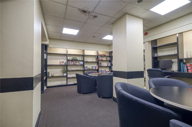 320 Fort Duquesne Blvd 10B, Pittsburgh, PA 15222