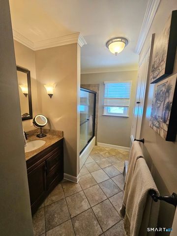 10 Purdy Road, Norwalk, CT 06850