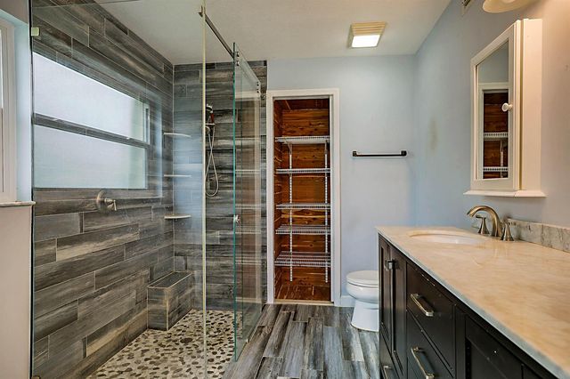 3570 Woods Walk Boulevard, Lake Worth, FL 33467