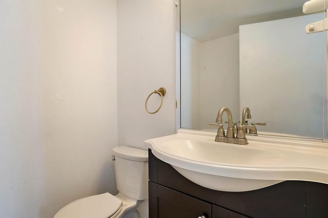 3570 Woods Walk Boulevard, Lake Worth, FL 33467