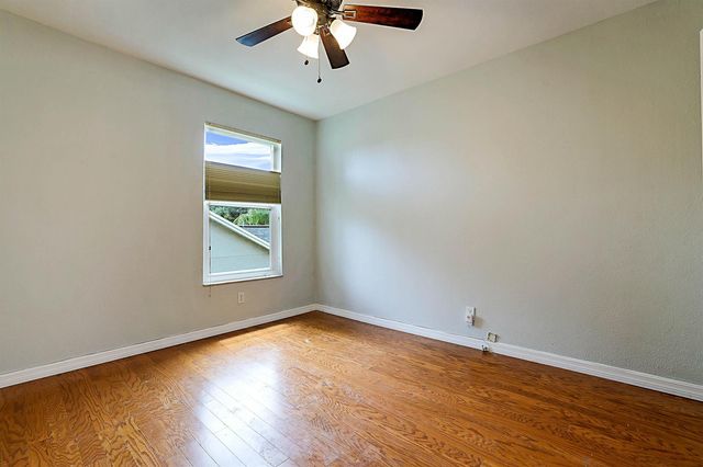 3570 Woods Walk Boulevard, Lake Worth, FL 33467
