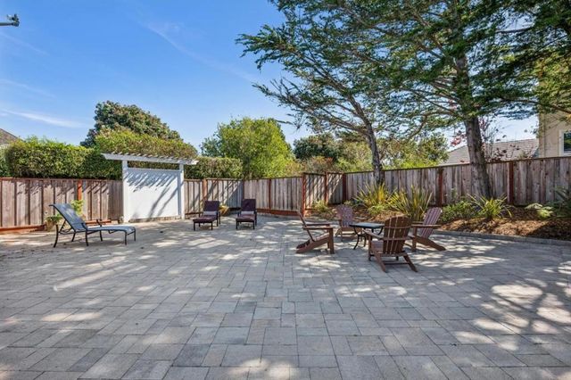 66 Spyglass Court, Half Moon Bay, CA 94019