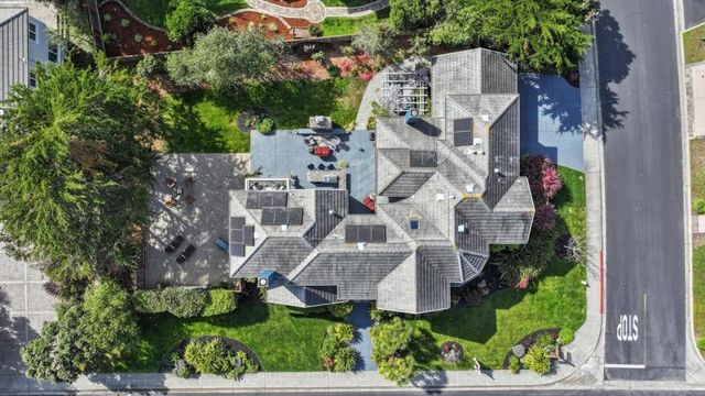 66 Spyglass Court, Half Moon Bay, CA 94019