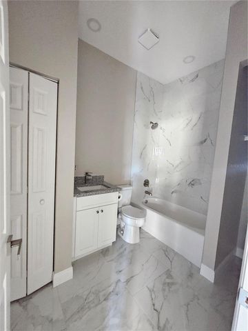 4502 42ND AVENUE N, St Petersburg, FL 33714